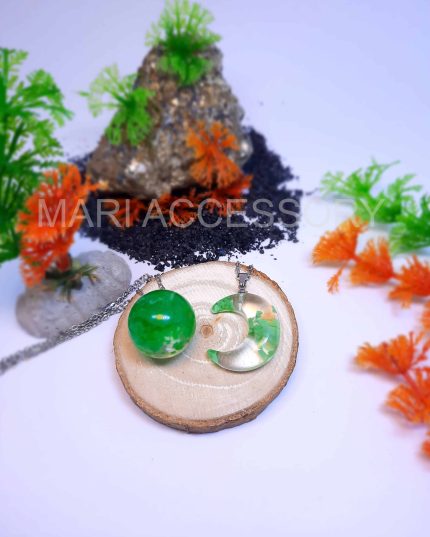 گردنبند ست مهر و ماه شبتاب سبز کد۱۵۱