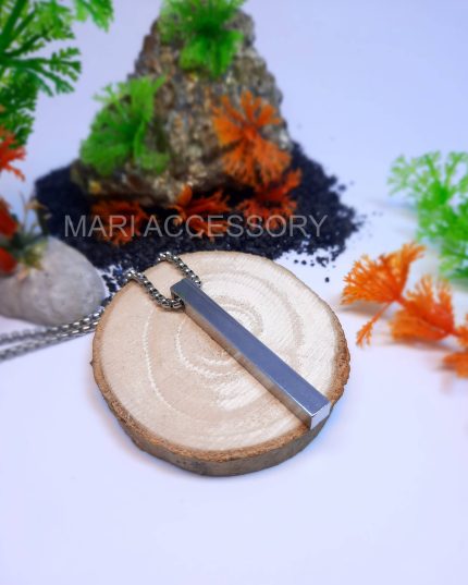 گردنبند مکعب عشق نقره ای ساده کد۲۱۰